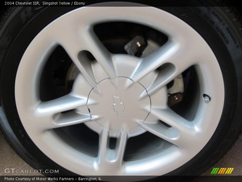 Slingshot Yellow / Ebony 2004 Chevrolet SSR