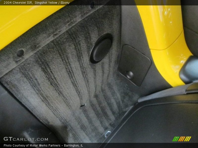 Slingshot Yellow / Ebony 2004 Chevrolet SSR