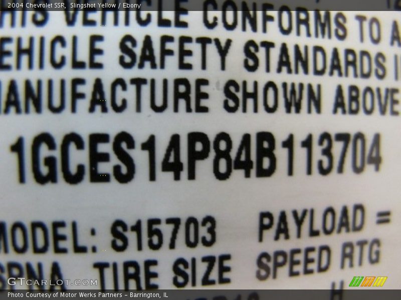 Slingshot Yellow / Ebony 2004 Chevrolet SSR