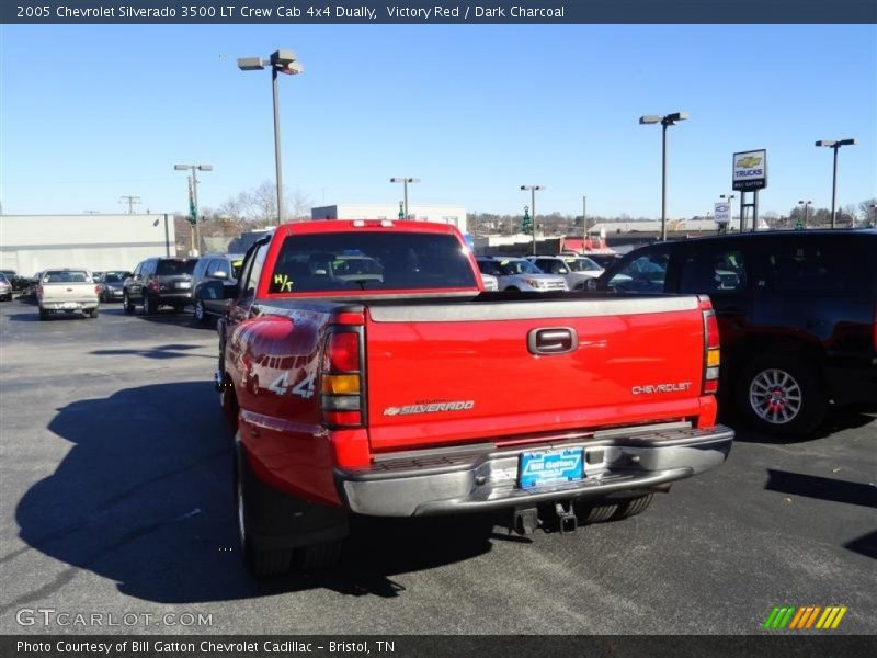 Victory Red / Dark Charcoal 2005 Chevrolet Silverado 3500 LT Crew Cab 4x4 Dually