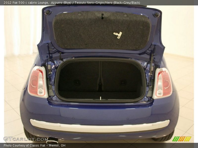 2012 500 c cabrio Lounge Trunk