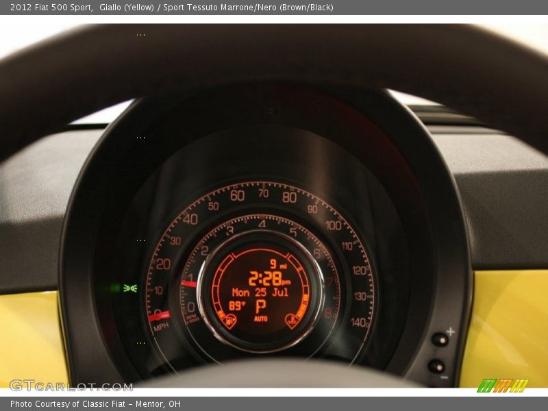 Giallo (Yellow) / Sport Tessuto Marrone/Nero (Brown/Black) 2012 Fiat 500 Sport
