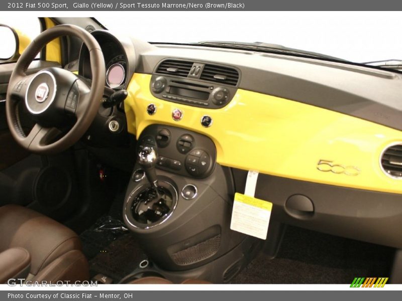 Giallo (Yellow) / Sport Tessuto Marrone/Nero (Brown/Black) 2012 Fiat 500 Sport