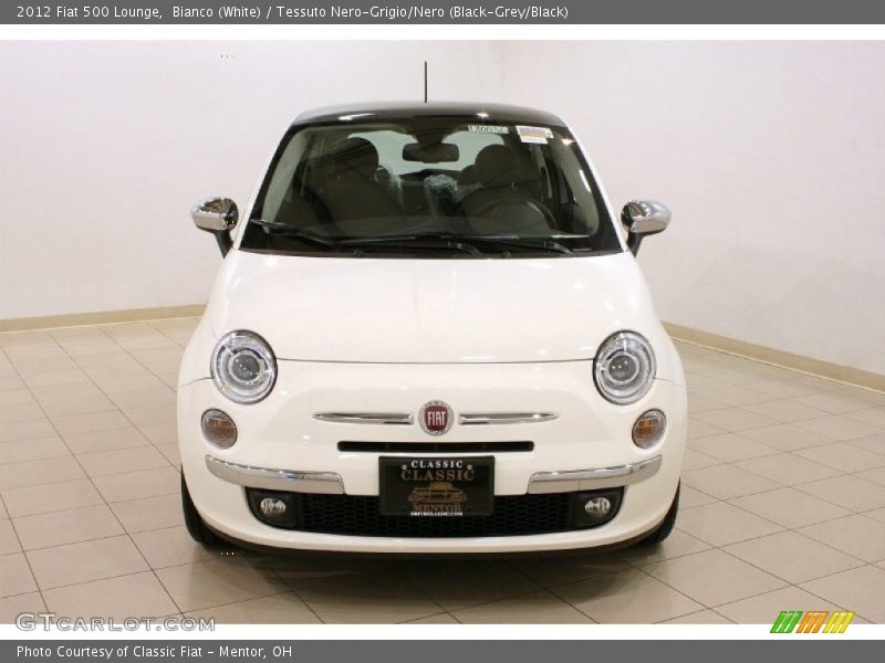 Bianco (White) / Tessuto Nero-Grigio/Nero (Black-Grey/Black) 2012 Fiat 500 Lounge
