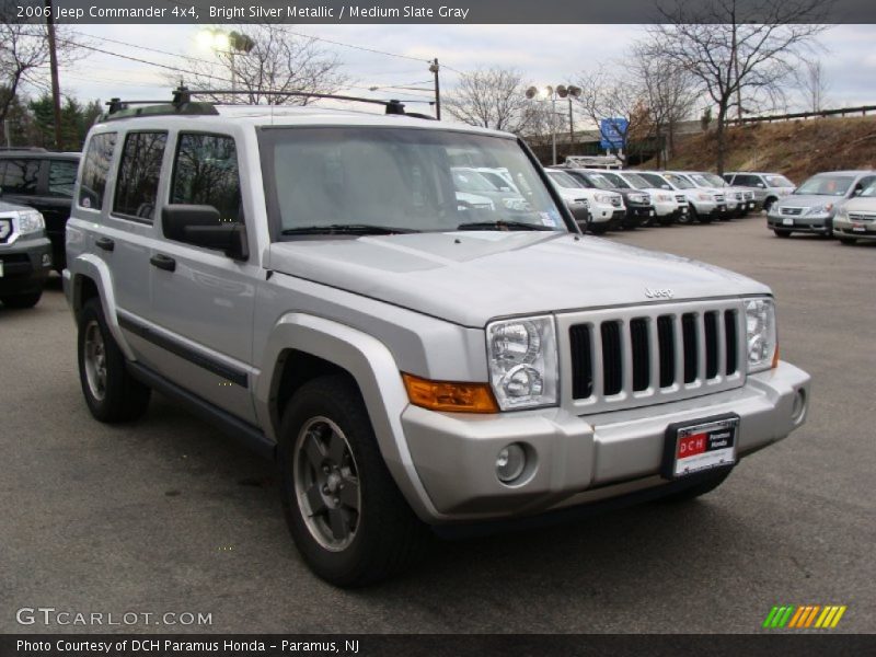 Bright Silver Metallic / Medium Slate Gray 2006 Jeep Commander 4x4