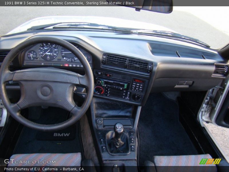 Dashboard of 1991 3 Series 325i M Technic Convertible