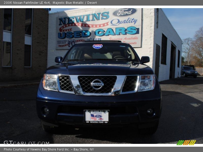Majestic Blue Metallic / Desert 2006 Nissan Pathfinder LE 4x4