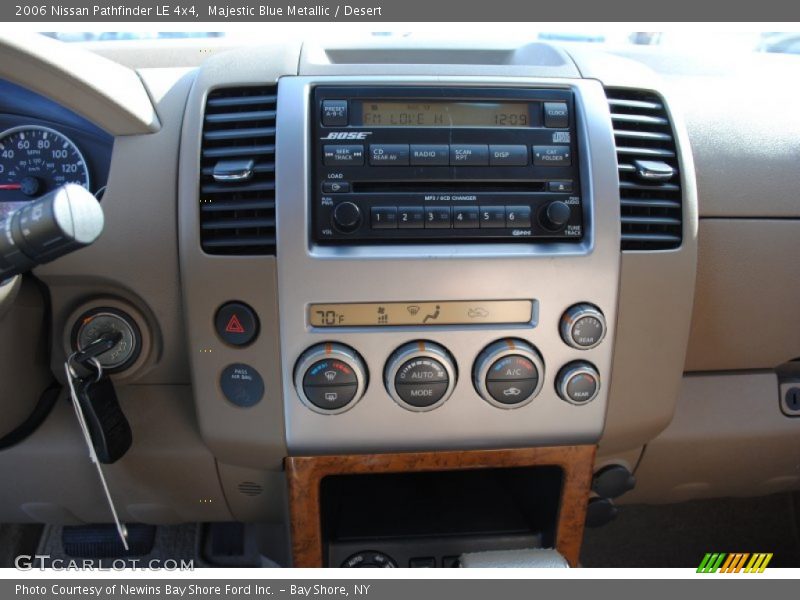 Majestic Blue Metallic / Desert 2006 Nissan Pathfinder LE 4x4