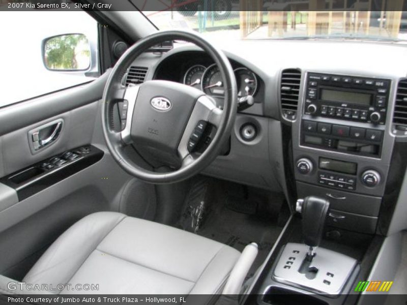Silver / Gray 2007 Kia Sorento EX