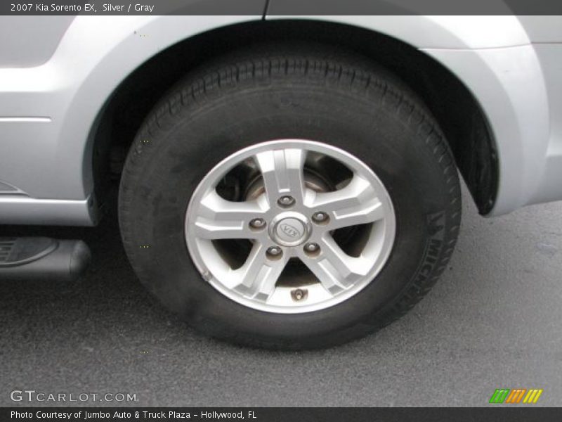 Silver / Gray 2007 Kia Sorento EX