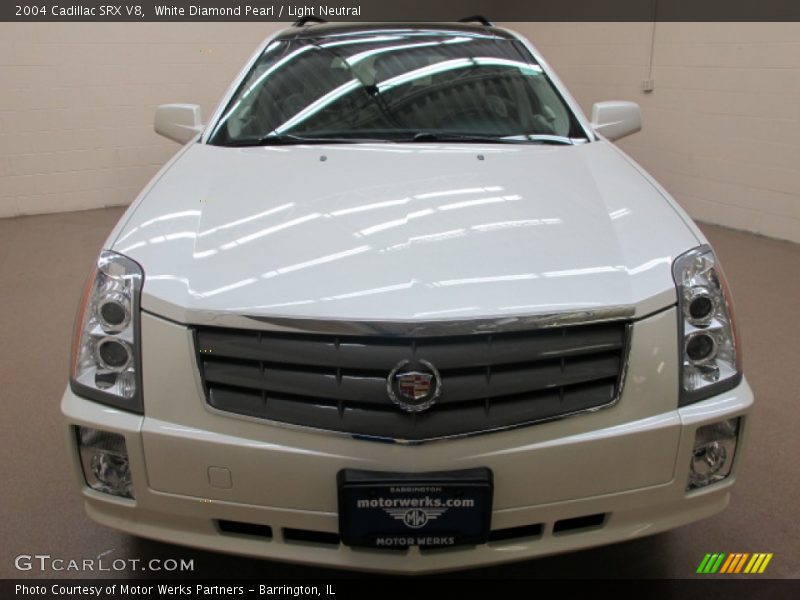 White Diamond Pearl / Light Neutral 2004 Cadillac SRX V8