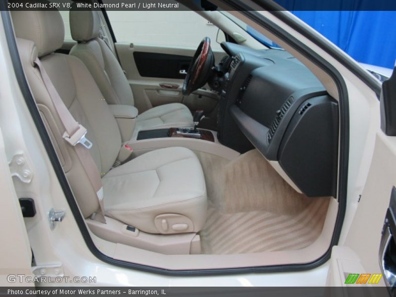 White Diamond Pearl / Light Neutral 2004 Cadillac SRX V8