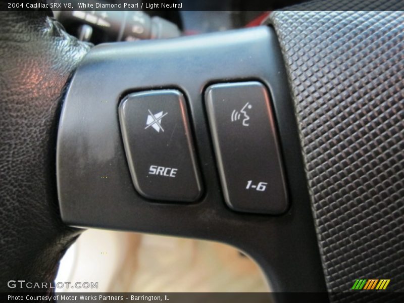 White Diamond Pearl / Light Neutral 2004 Cadillac SRX V8