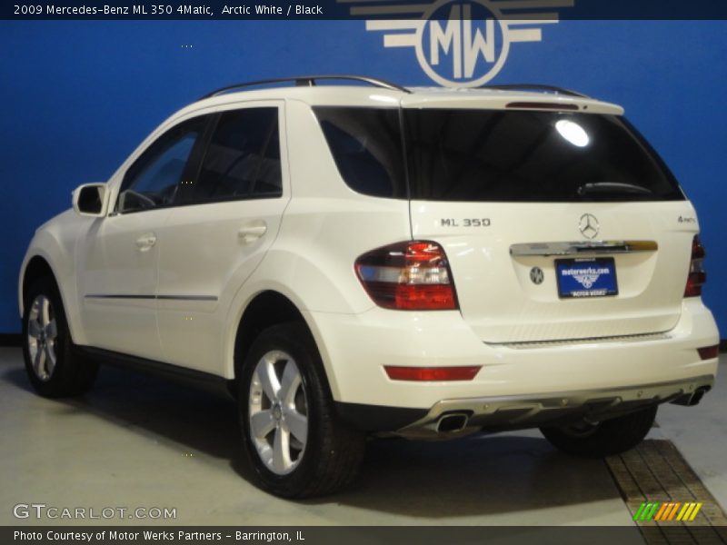 Arctic White / Black 2009 Mercedes-Benz ML 350 4Matic
