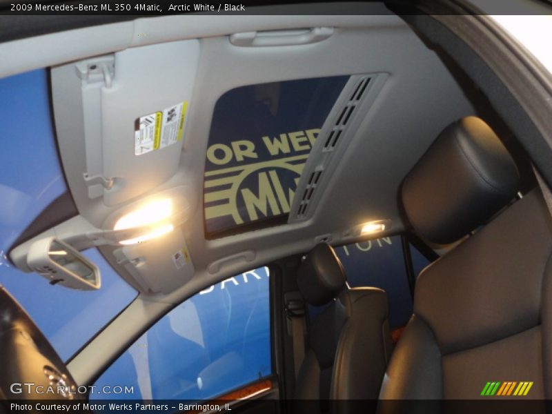 Arctic White / Black 2009 Mercedes-Benz ML 350 4Matic