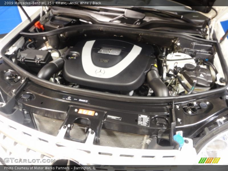 Arctic White / Black 2009 Mercedes-Benz ML 350 4Matic