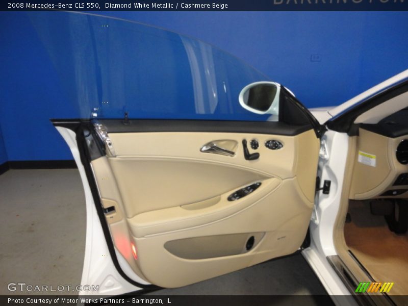 Diamond White Metallic / Cashmere Beige 2008 Mercedes-Benz CLS 550