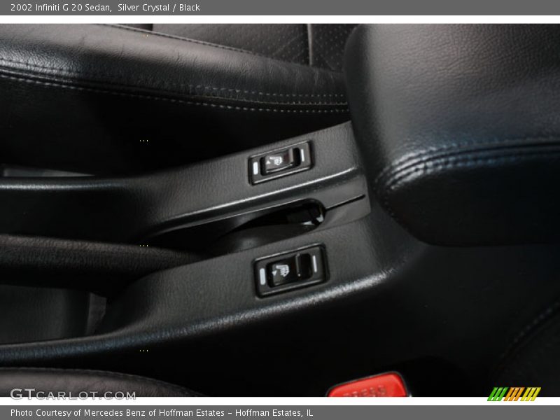 Silver Crystal / Black 2002 Infiniti G 20 Sedan