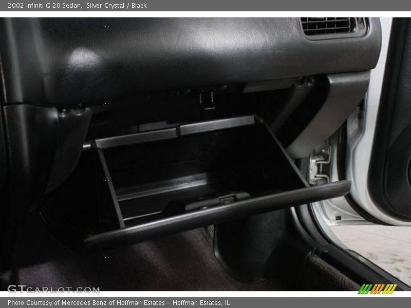 Silver Crystal / Black 2002 Infiniti G 20 Sedan