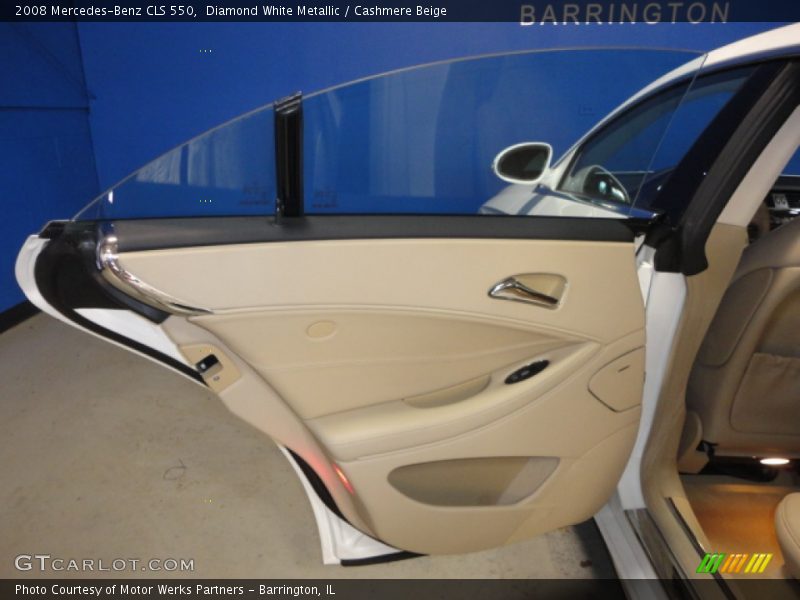 Diamond White Metallic / Cashmere Beige 2008 Mercedes-Benz CLS 550