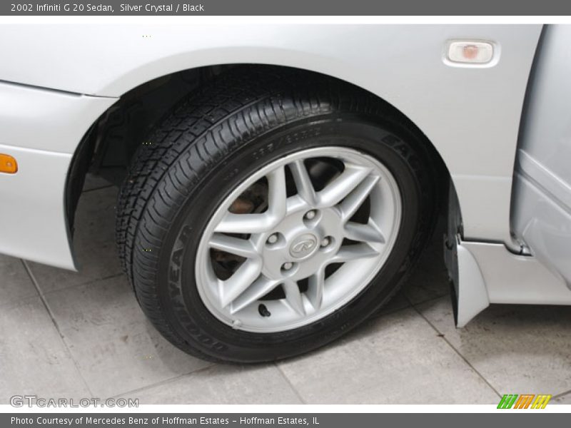 Silver Crystal / Black 2002 Infiniti G 20 Sedan