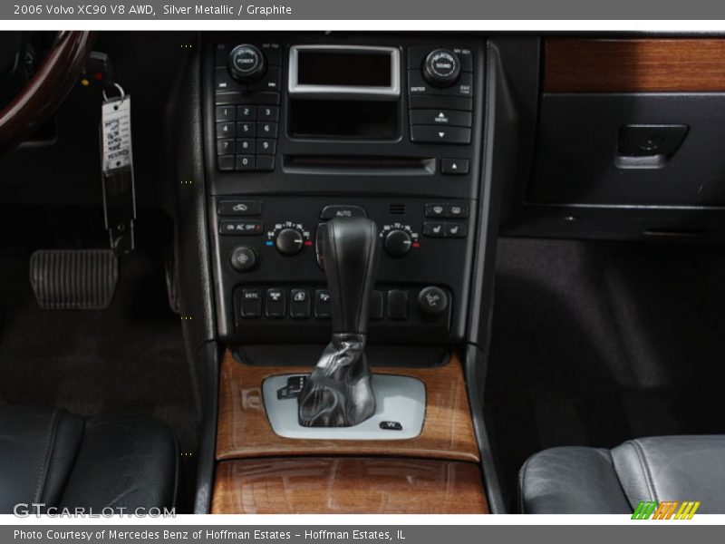Silver Metallic / Graphite 2006 Volvo XC90 V8 AWD