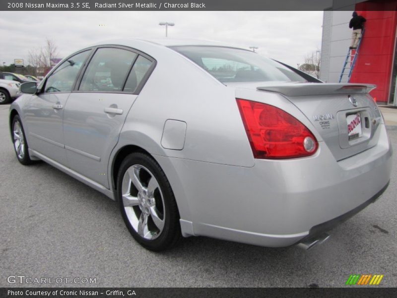 Radiant Silver Metallic / Charcoal Black 2008 Nissan Maxima 3.5 SE