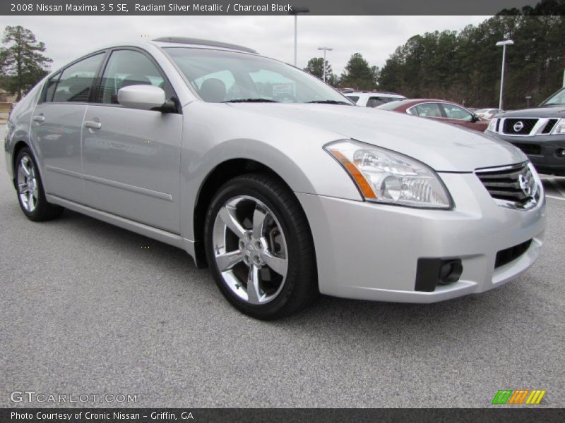 Radiant Silver Metallic / Charcoal Black 2008 Nissan Maxima 3.5 SE