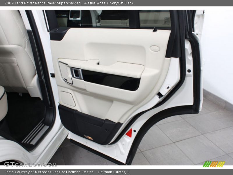 Door Panel of 2009 Range Rover Supercharged
