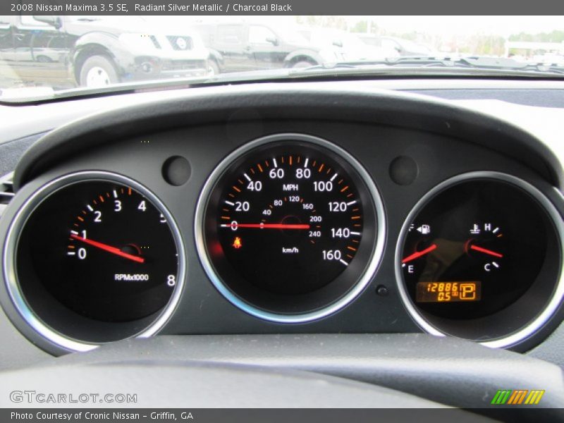 Radiant Silver Metallic / Charcoal Black 2008 Nissan Maxima 3.5 SE