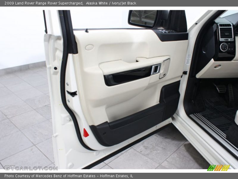Door Panel of 2009 Range Rover Supercharged