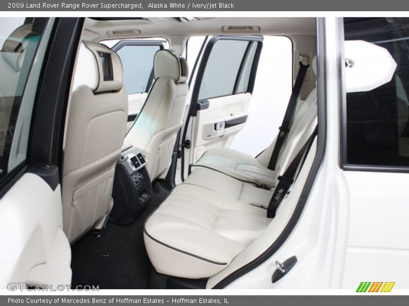  2009 Range Rover Supercharged Ivory/Jet Black Interior