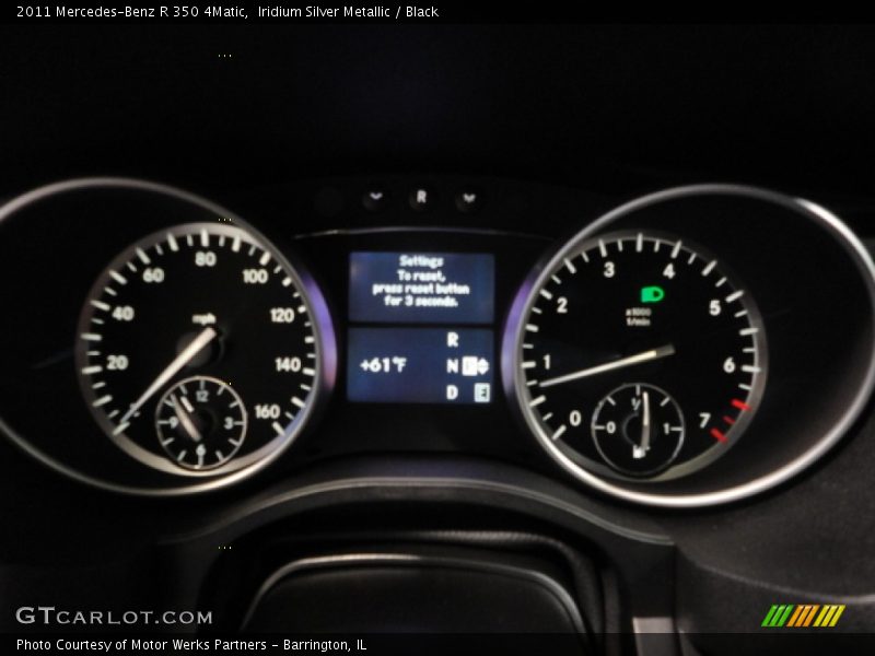  2011 R 350 4Matic 350 4Matic Gauges