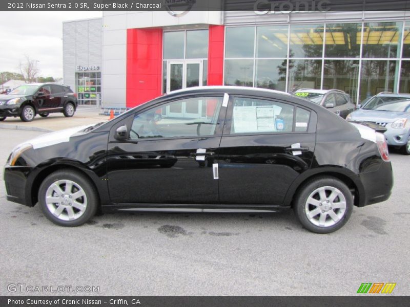 Super Black / Charcoal 2012 Nissan Sentra 2.0 SR