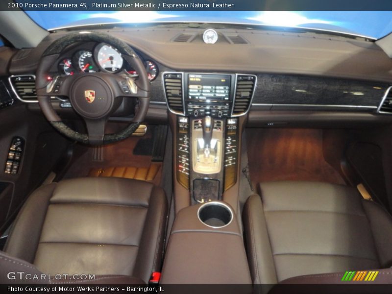 Dashboard of 2010 Panamera 4S