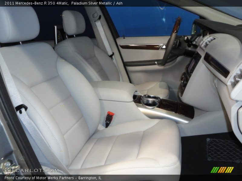  2011 R 350 4Matic Ash Interior