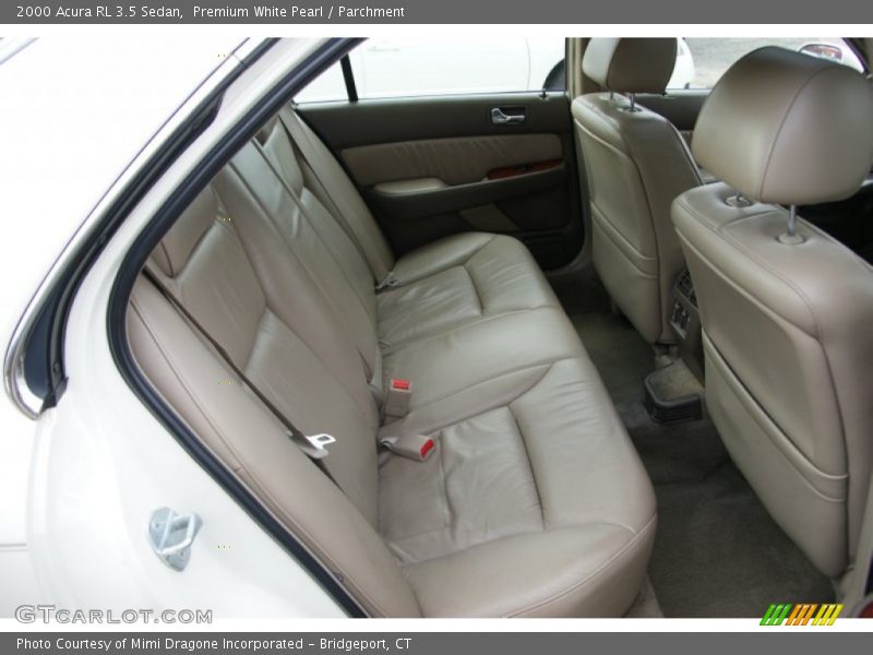 Premium White Pearl / Parchment 2000 Acura RL 3.5 Sedan