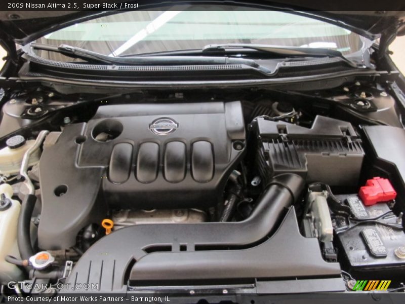 Super Black / Frost 2009 Nissan Altima 2.5