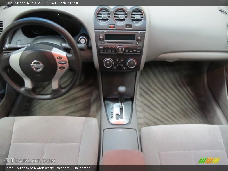Super Black / Frost 2009 Nissan Altima 2.5