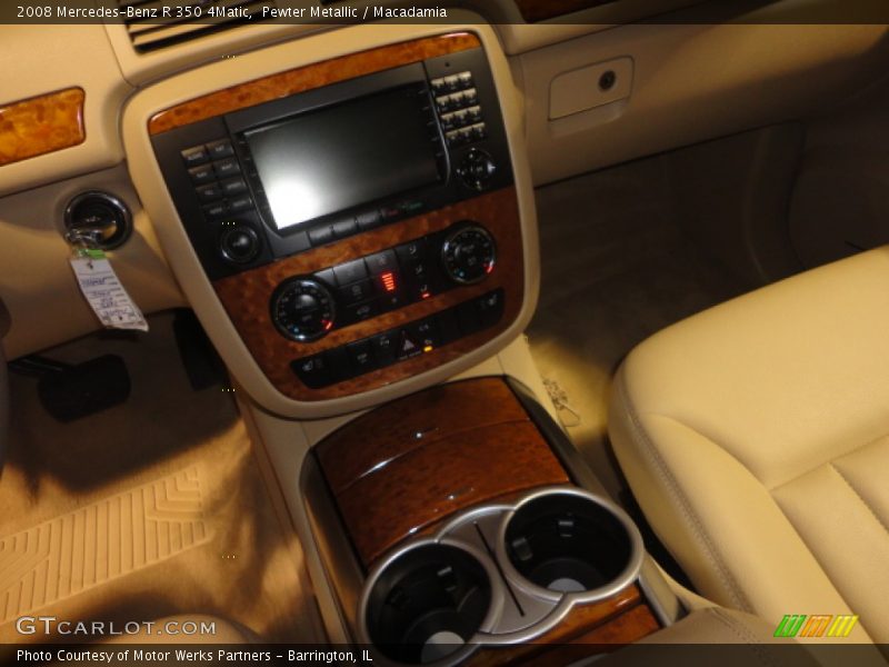 Pewter Metallic / Macadamia 2008 Mercedes-Benz R 350 4Matic