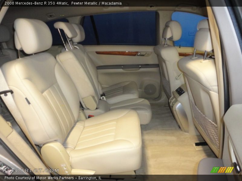 Pewter Metallic / Macadamia 2008 Mercedes-Benz R 350 4Matic