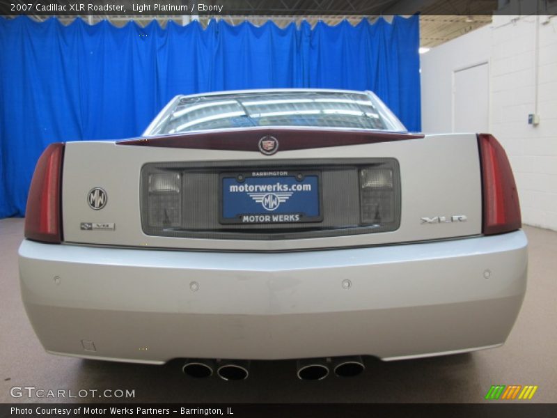 Light Platinum / Ebony 2007 Cadillac XLR Roadster