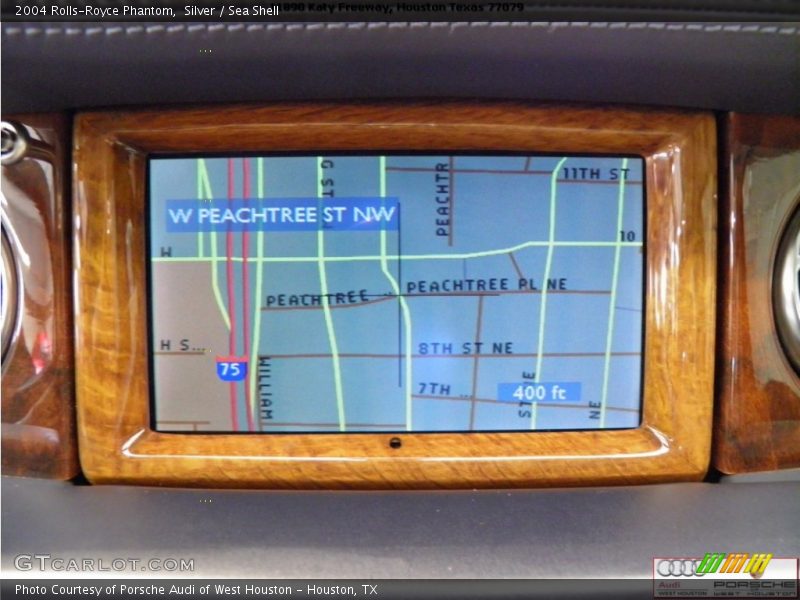 Silver / Sea Shell 2004 Rolls-Royce Phantom