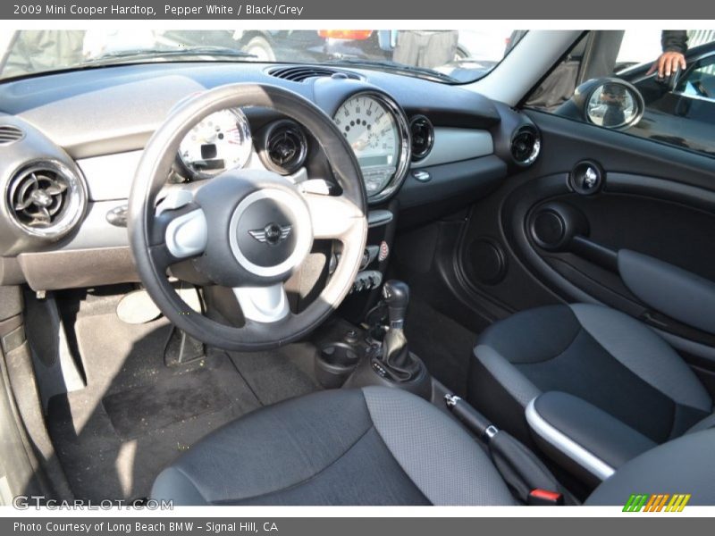 Pepper White / Black/Grey 2009 Mini Cooper Hardtop
