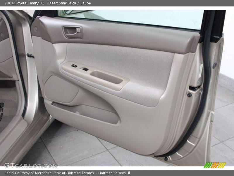 Desert Sand Mica / Taupe 2004 Toyota Camry LE