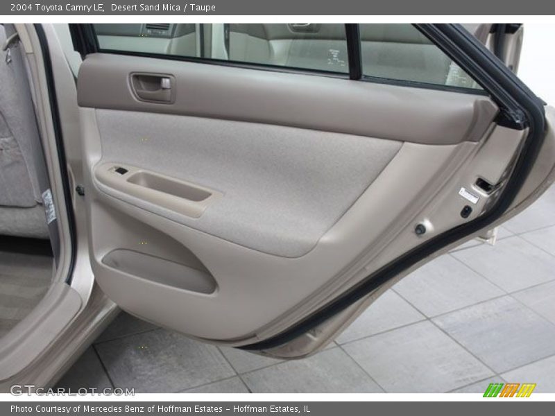 Desert Sand Mica / Taupe 2004 Toyota Camry LE
