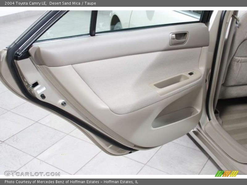 Desert Sand Mica / Taupe 2004 Toyota Camry LE