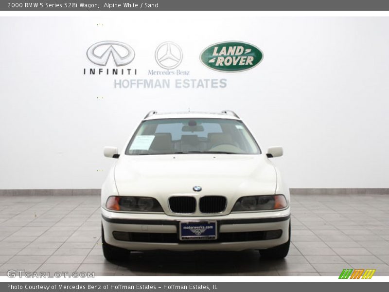 Alpine White / Sand 2000 BMW 5 Series 528i Wagon