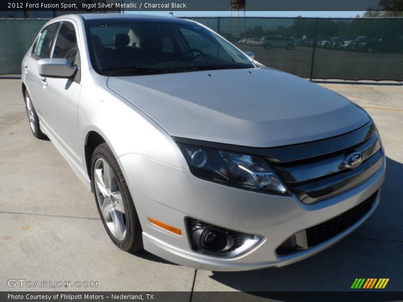 Front 3/4 View of 2012 Fusion Sport