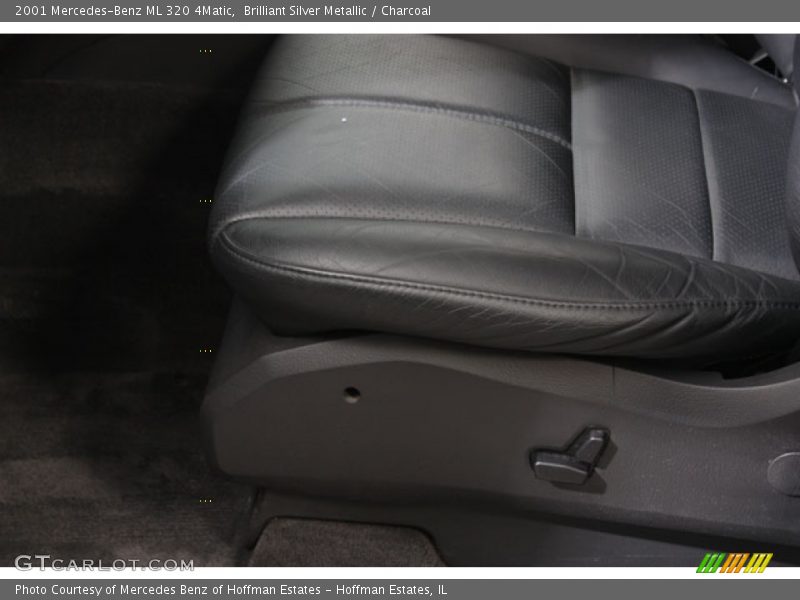 Brilliant Silver Metallic / Charcoal 2001 Mercedes-Benz ML 320 4Matic